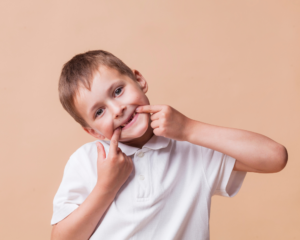 Dentes de Leite: Cuidados e a Hora Certa de Ir ao Dentista